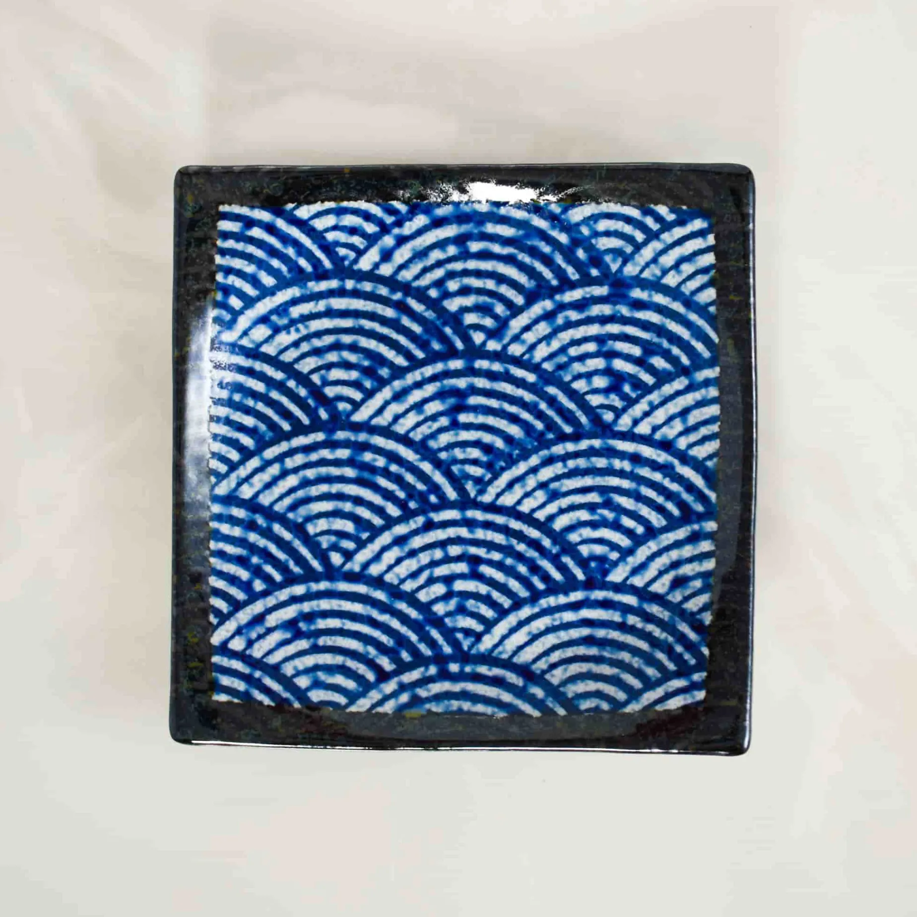 Blue Wave Medium Square Plate, 17.5cm