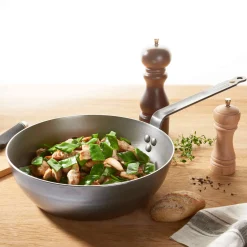 De Buyer Mineral B Country Frying Pan