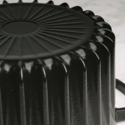 FIREUP Black Cast Iron Dutch Oven, 26cm