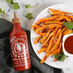 Flying Goose Sriracha - Extra Garlic, 455ml