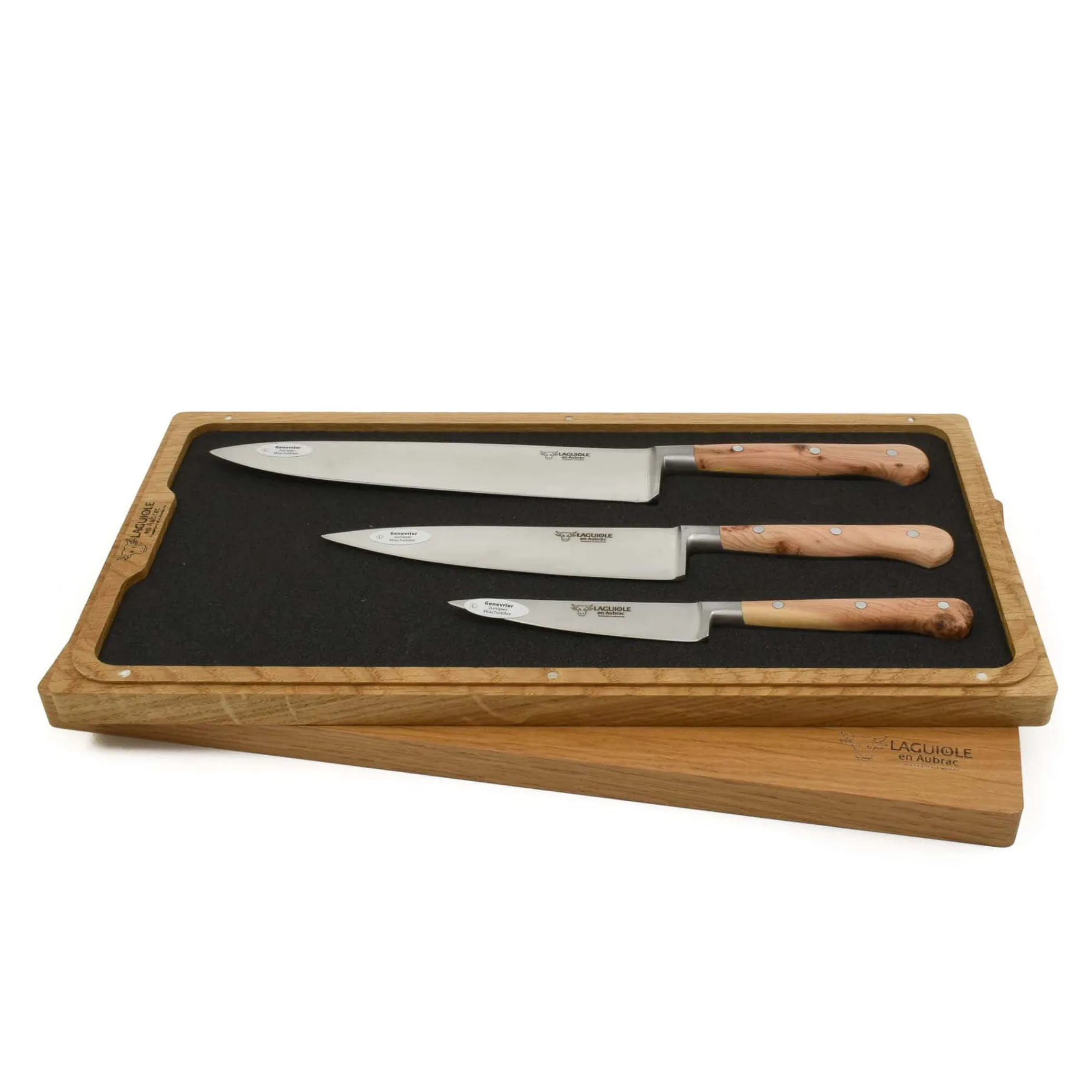 Laguiole en Aubrac Set of 3 Classic Knives in Oak Box, Juniper