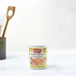 Mae Sri Thai Masaman Curry Paste, 400g