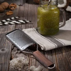 Microplane Master Series Walnut Handle Coarse Grater