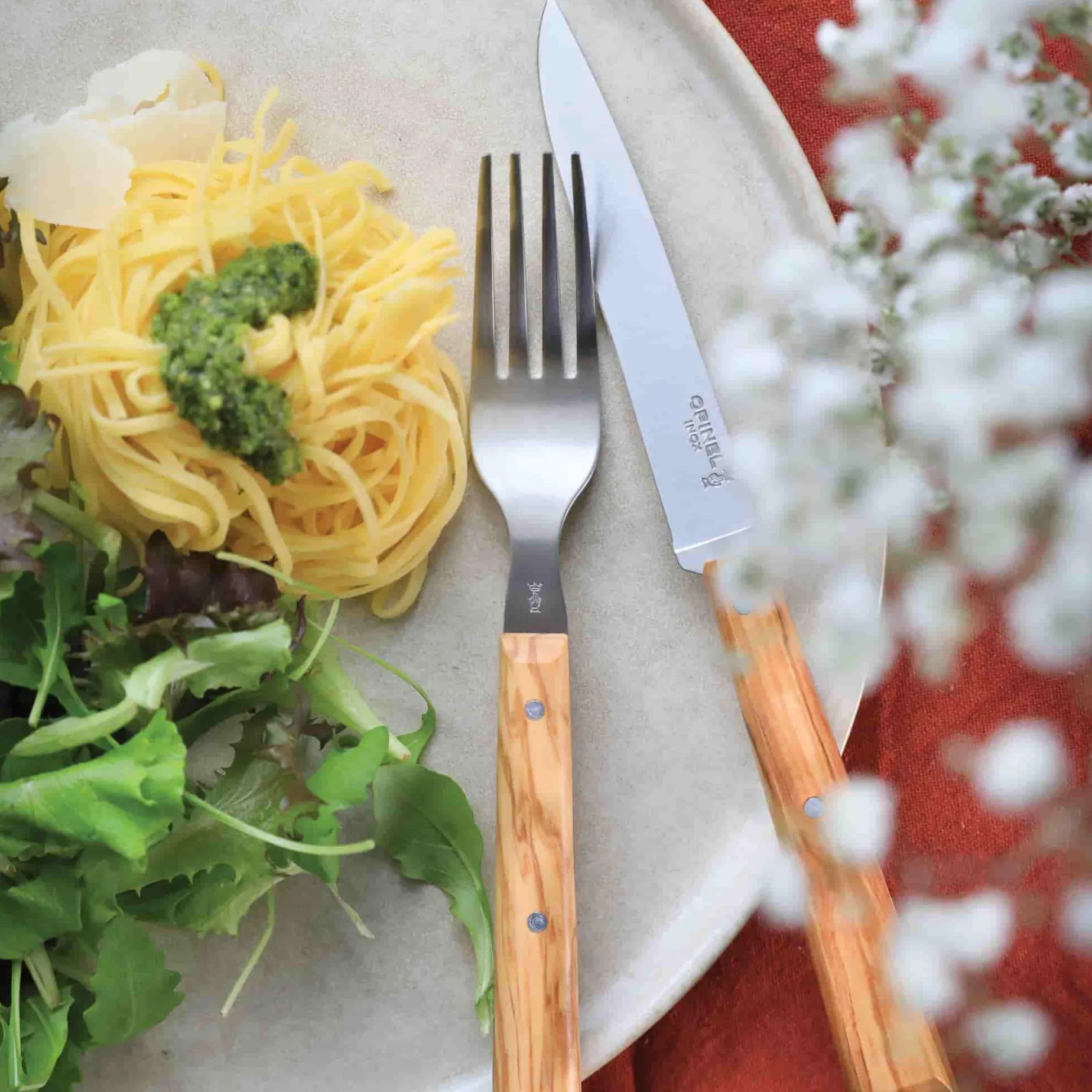 Opinel La Table Au Soleil 8 Piece Olive Wood Handle Cutlery Set