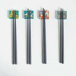 Seikou Porcelain Tsuru Crane Chopsticks Rest