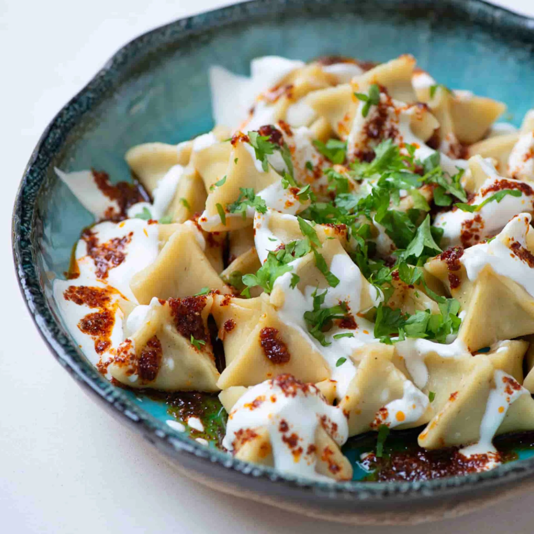 Turquoise Large Round Dish, 21.5cm dia x 4cm high